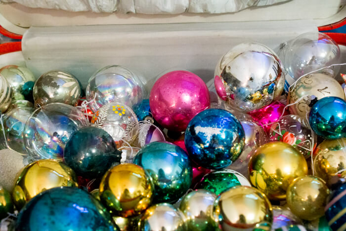 Collecting Vintage Christmas Ornaments – Vintage Bu-Te Antiques ...