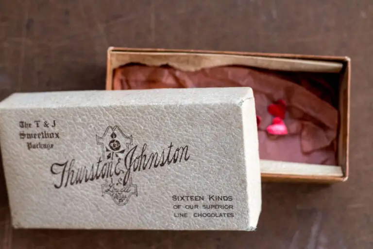 paper chocolate box