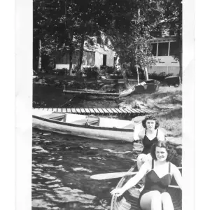 vintage-summer-girls-blank-card